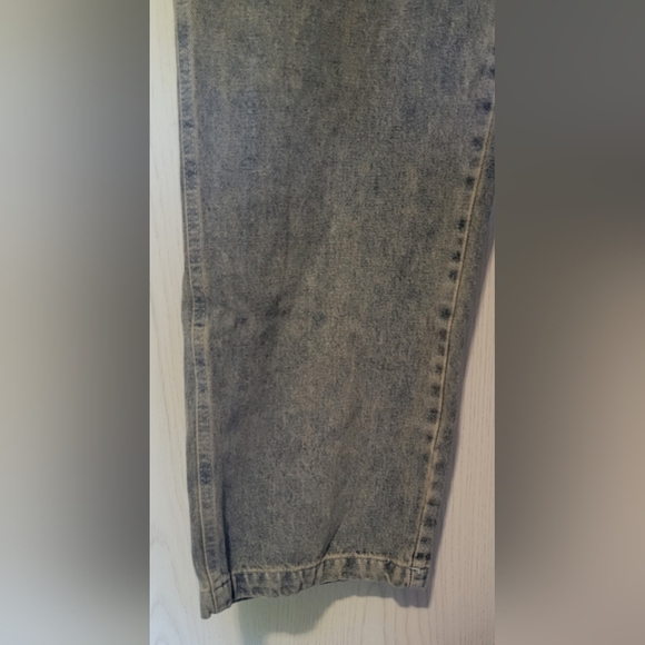 Juny Jeans - Picture 2 of 14